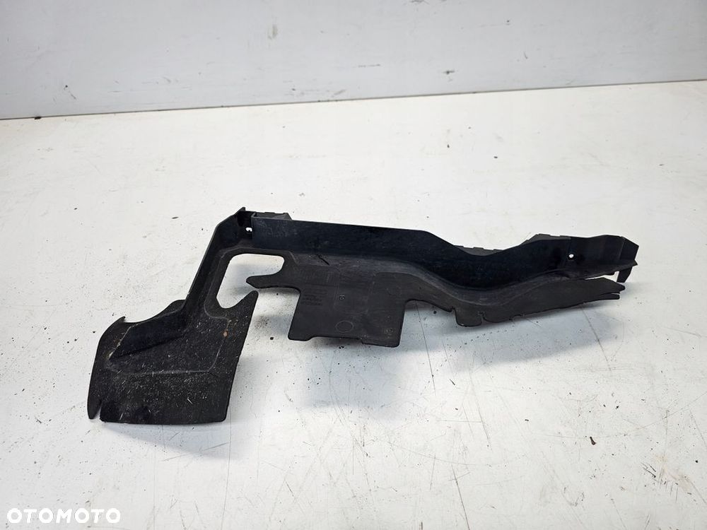 KIEROWNICA POWIETRZA PRAWA AUDI A6 C6 4F0121284AH - 2