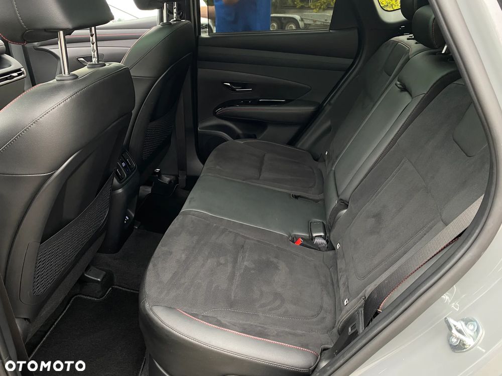 Hyundai Tucson 1.6 T-GDi HEV N-Line 2WD - 21