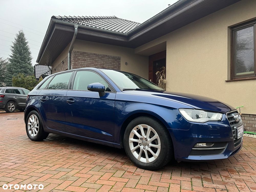 Audi A3 Sportback 1.4 TFSI Ambiente - 1