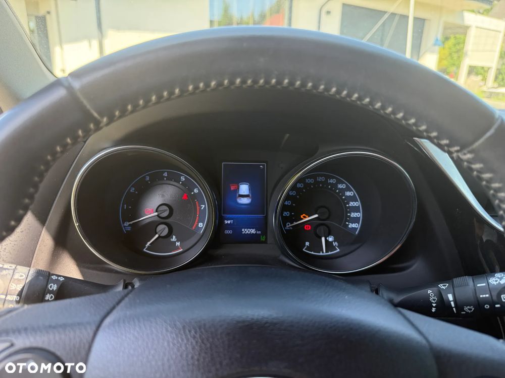 Toyota Auris 1.6 Classic Plus - 11