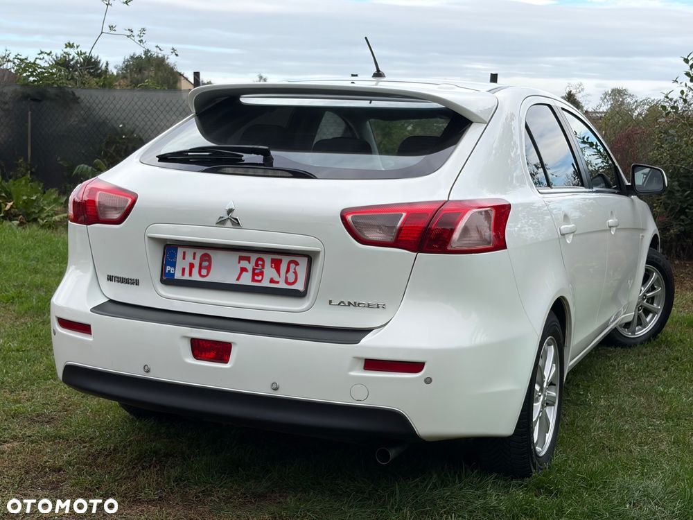 Mitsubishi Lancer - 3