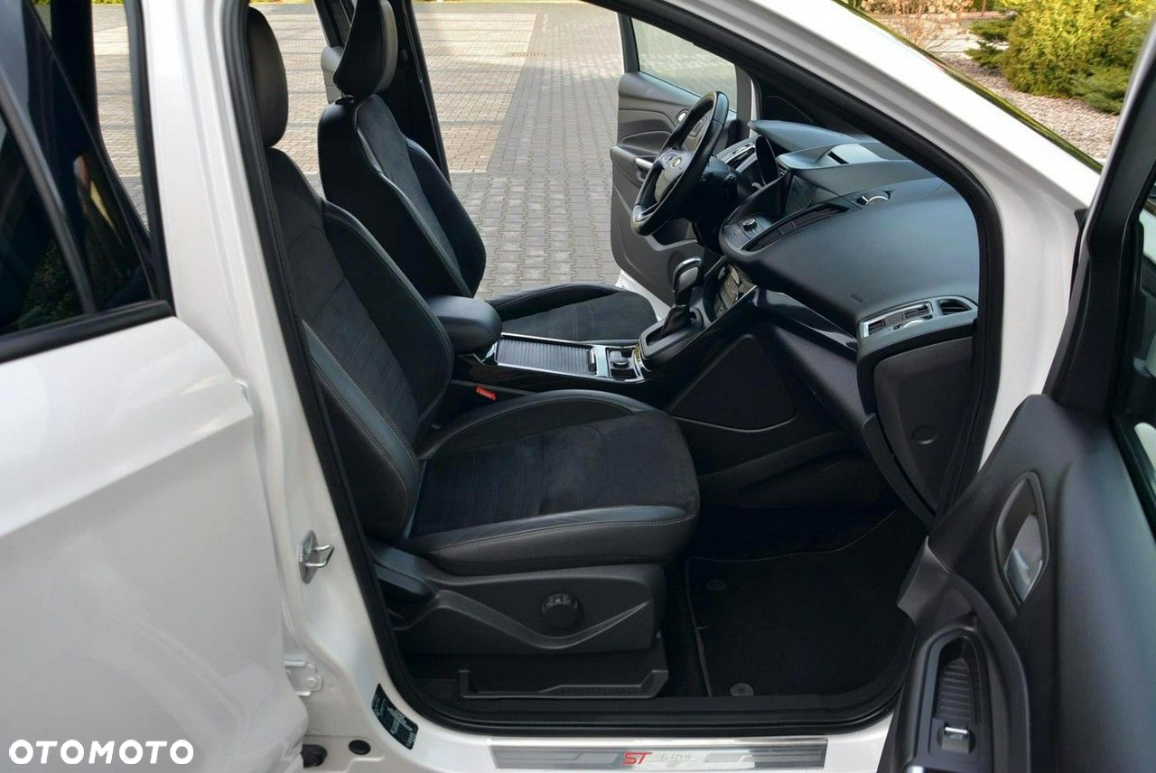 Ford Kuga 2.0 TDCi AWD ST-Line - 16
