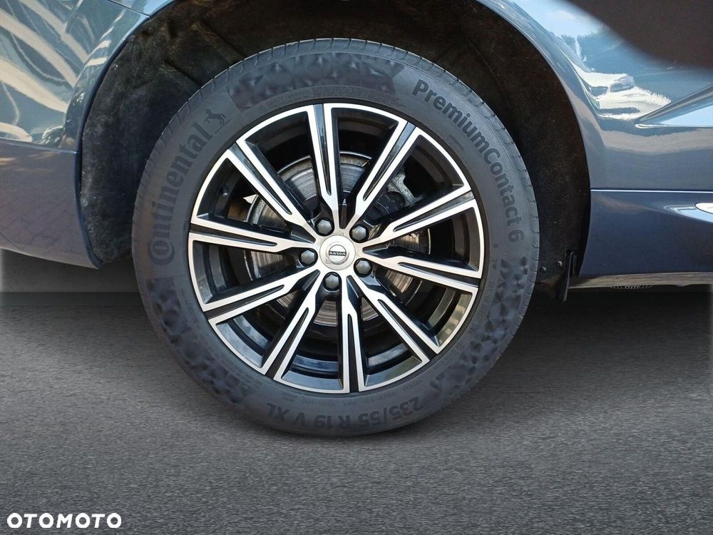 Volvo XC 60 B5 D AWD Inscription - 33