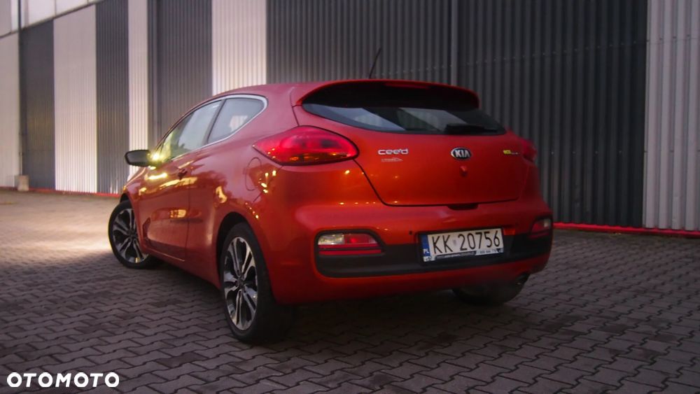 Kia Ceed - 7