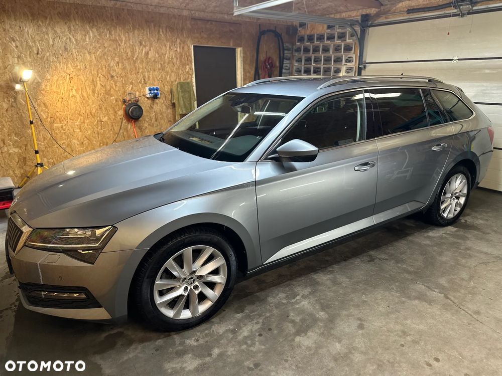 Skoda Superb 2.0 TSI Ambition DSG - 2