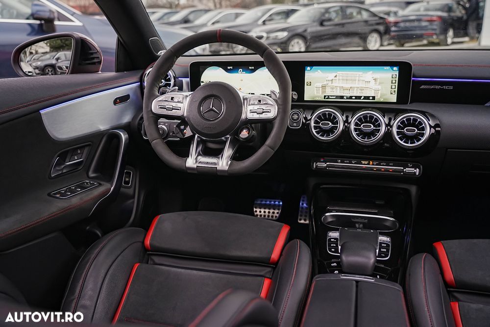 Mercedes-Benz CLA AMG 35 4Matic AMG Speedshift 7G-DCT - 12