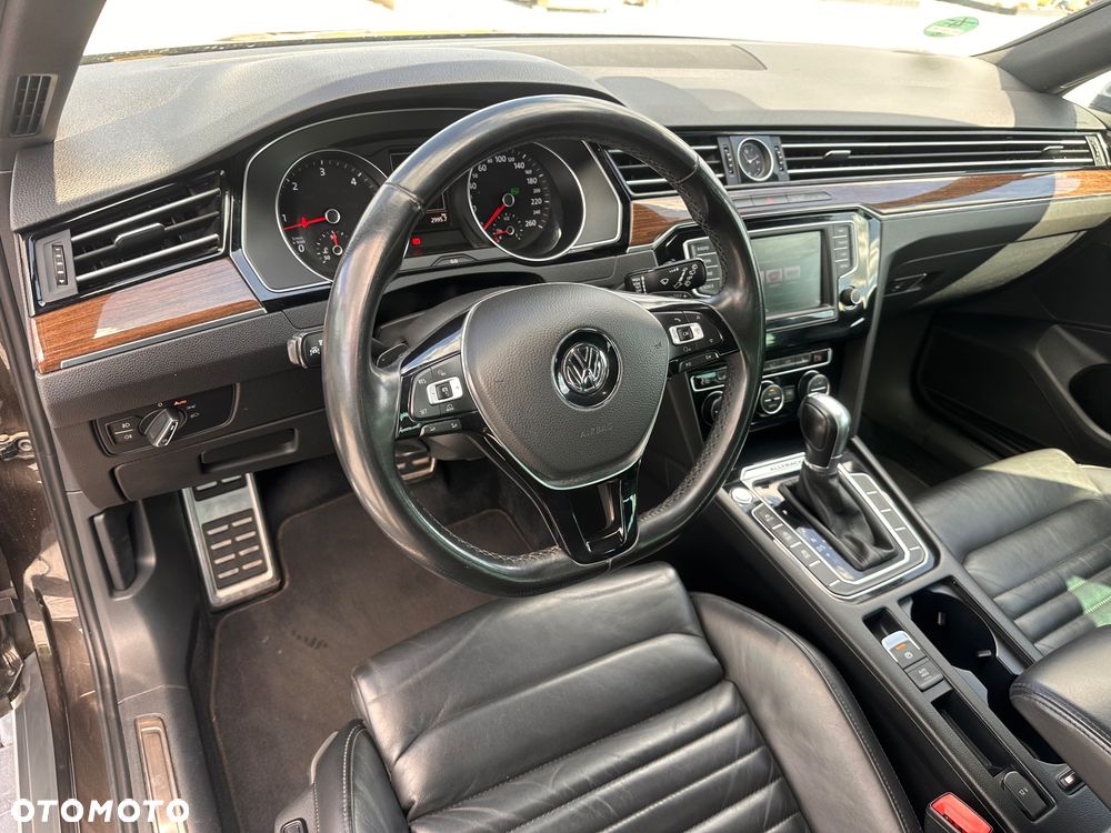 Volkswagen Passat Alltrack 2.0 TDI SCR 4Motion DSG - 15