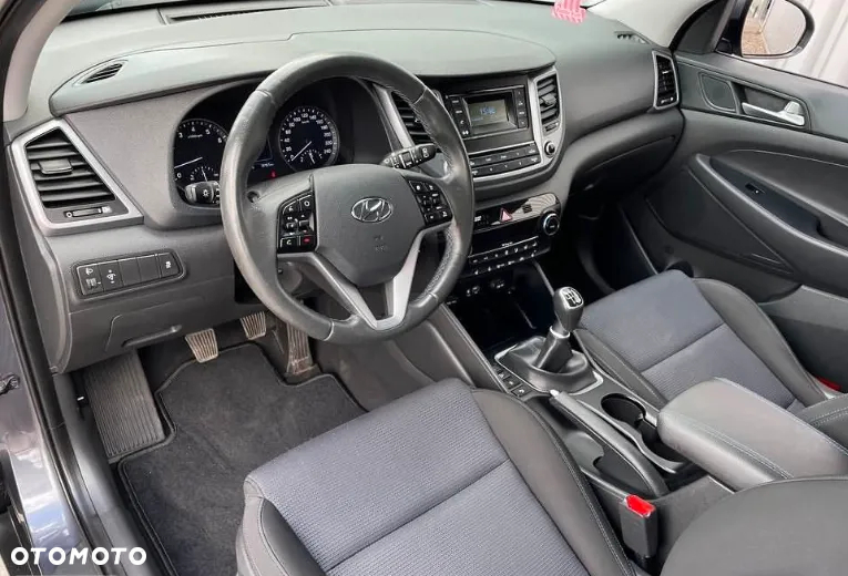 Hyundai Tucson - 8