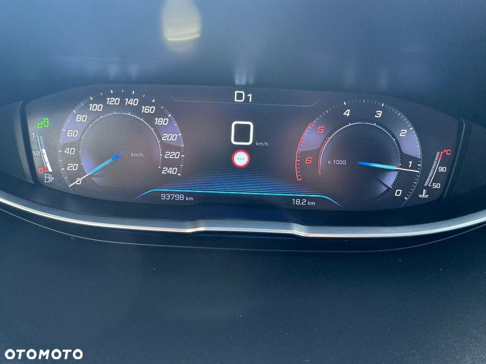 Peugeot 3008 BlueHDi 180 Stop & Start EAT6 GT - 2