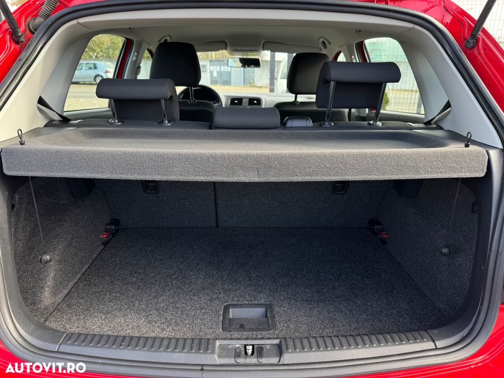 Volkswagen Polo - 12