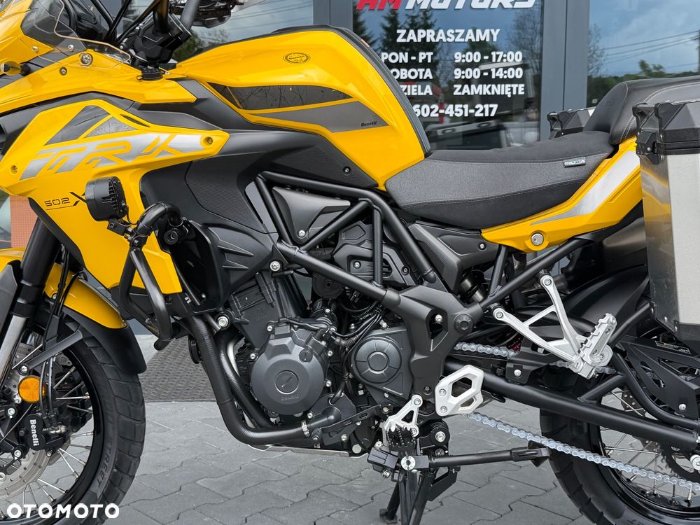 Benelli TRK 502X - 33