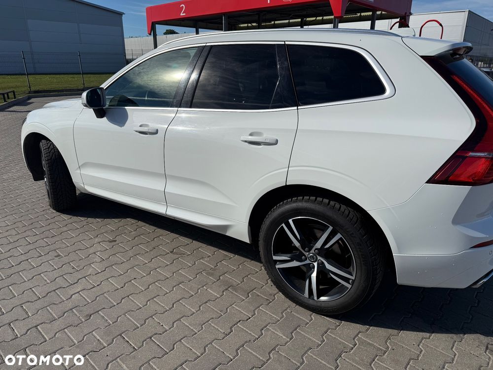 Volvo XC 60 D4 AWD R-Design - 2