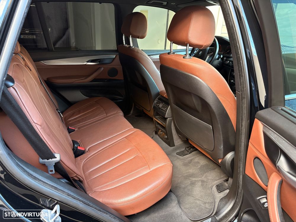 BMW X5 25 d sDrive Comfort 7L - 28