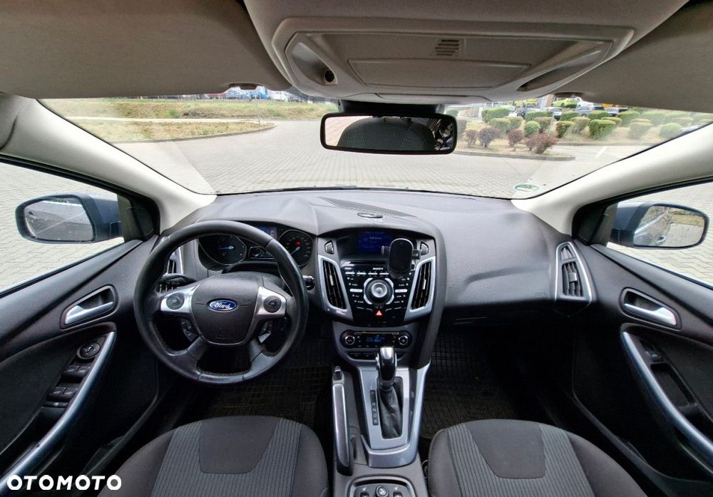 Ford Focus - 23