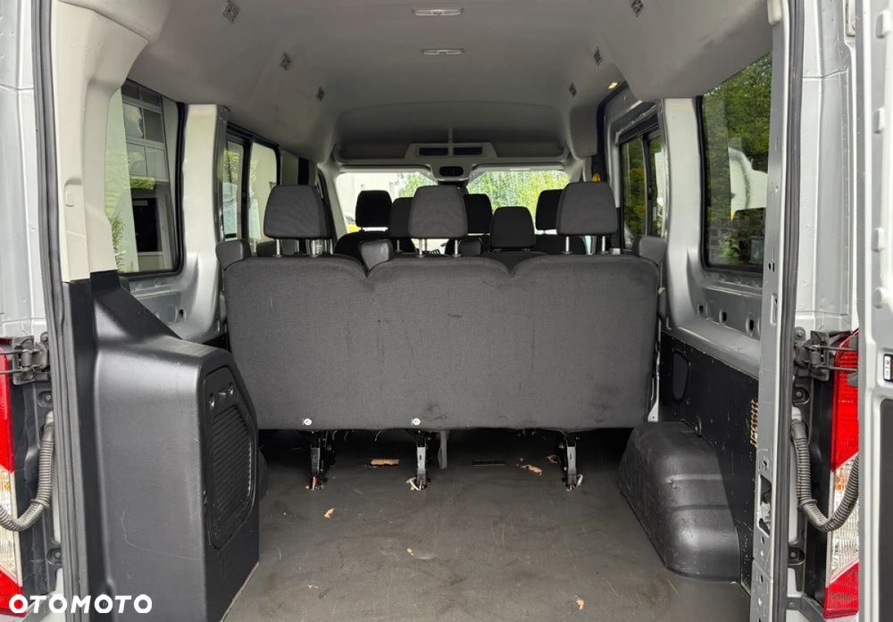 Ford Transit - 33