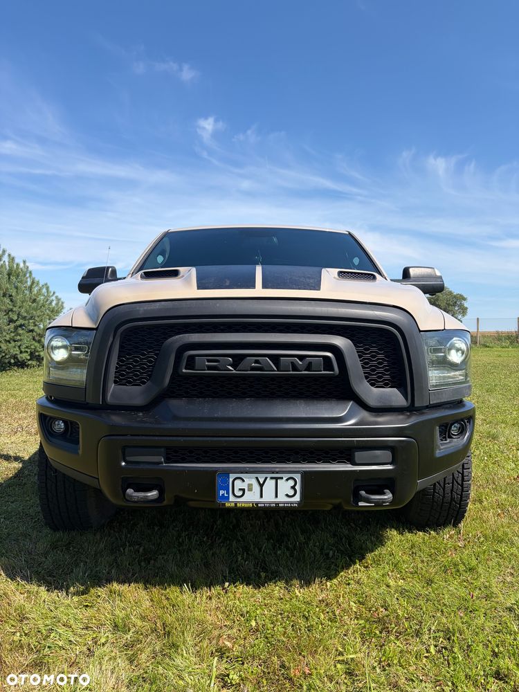 Dodge RAM 5.7 4x4 - 10