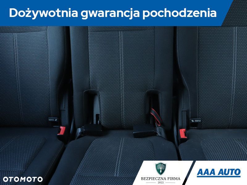 Opel Zafira - 12