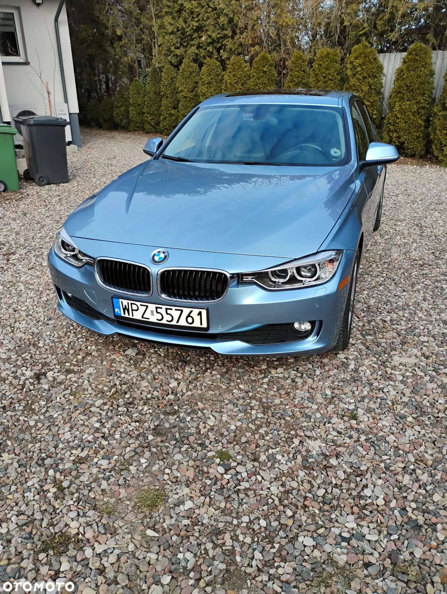 BMW Seria 3 320i Luxury Line - 6