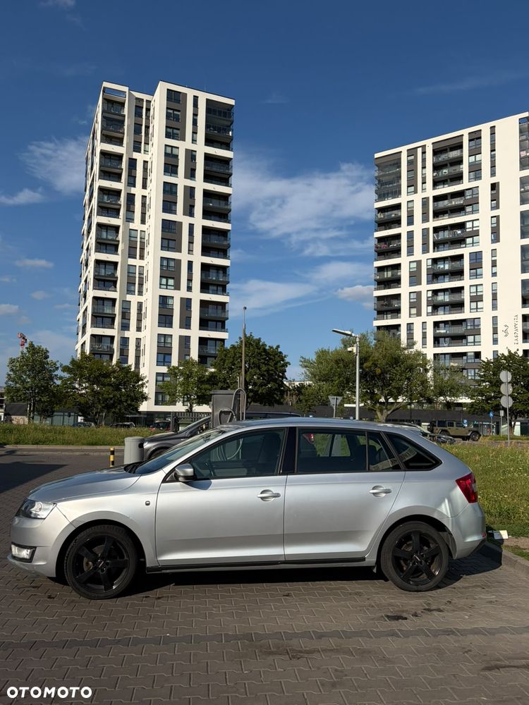 Skoda RAPID 1.2 TSI Ambition Max - 2