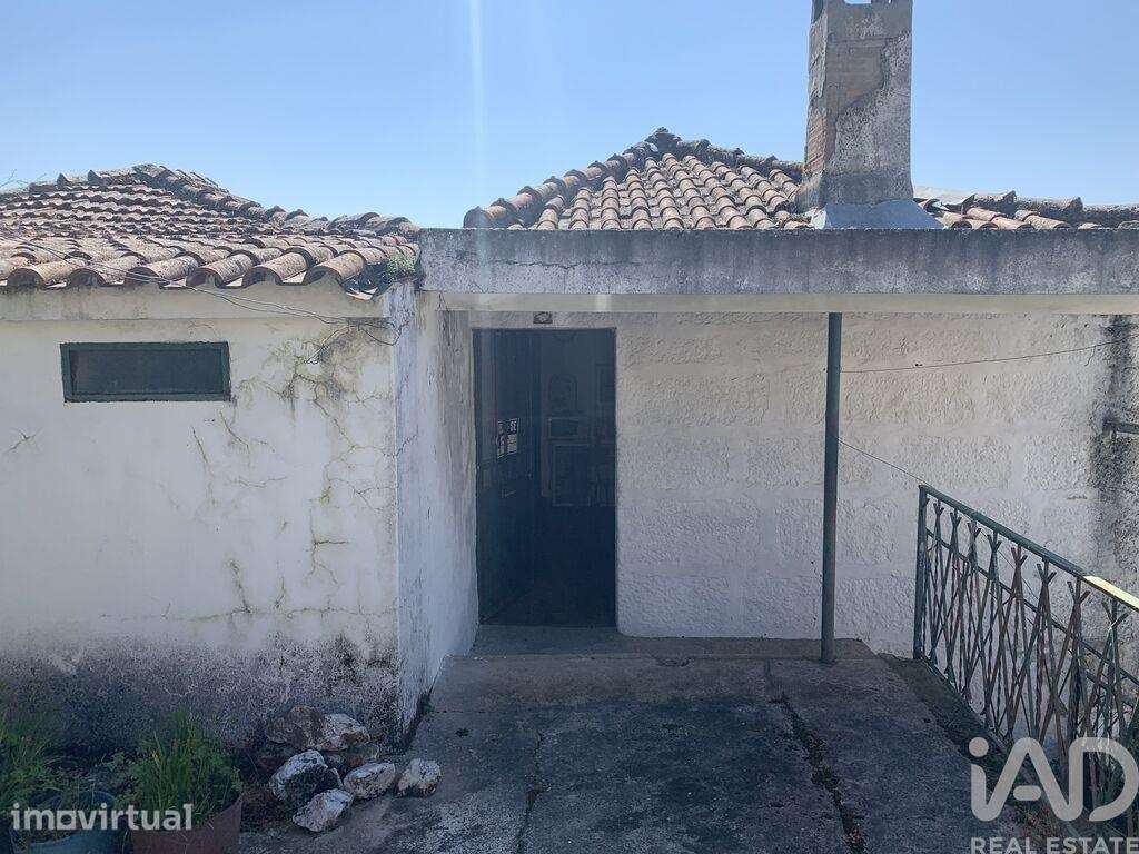 Casa / Villa T4 em São Mamede de Ribatua de 170 m2 - Grande imagem: 2/14