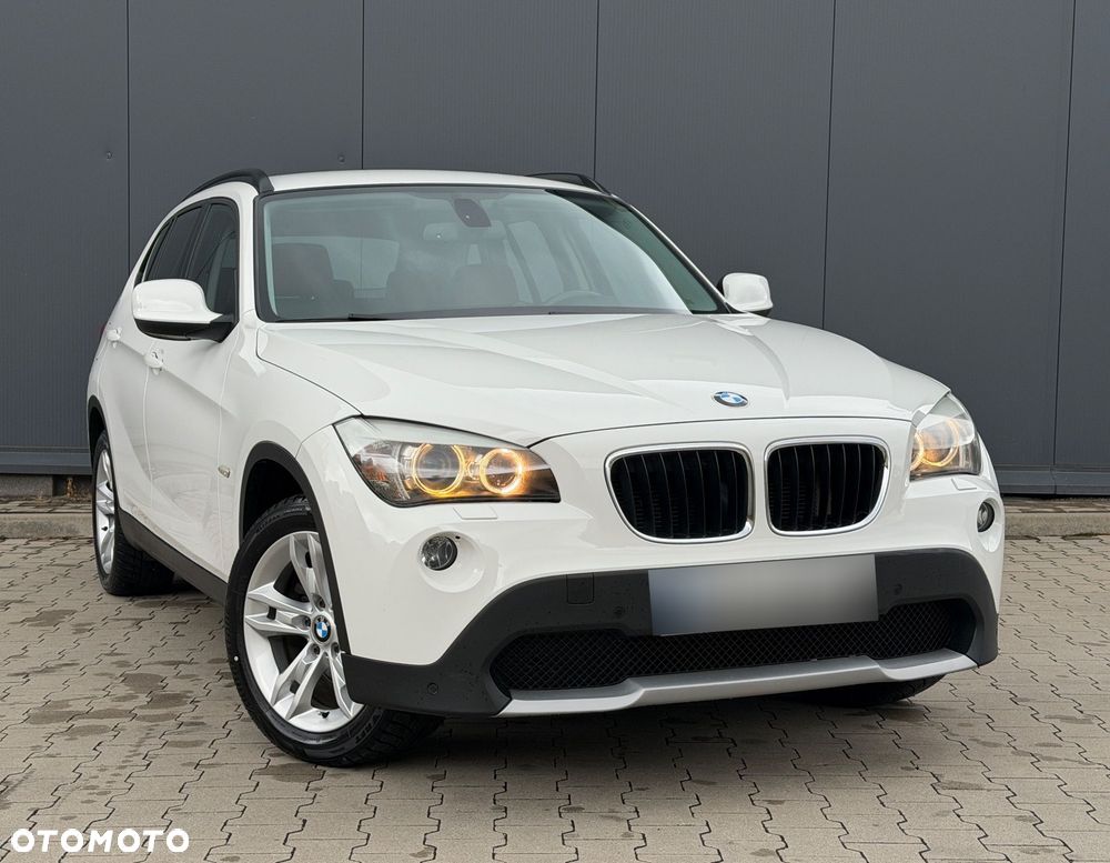BMW X1 xDrive18d Sport Line - 3