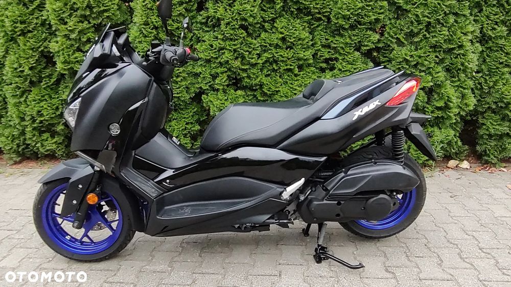 Yamaha X-max - 4