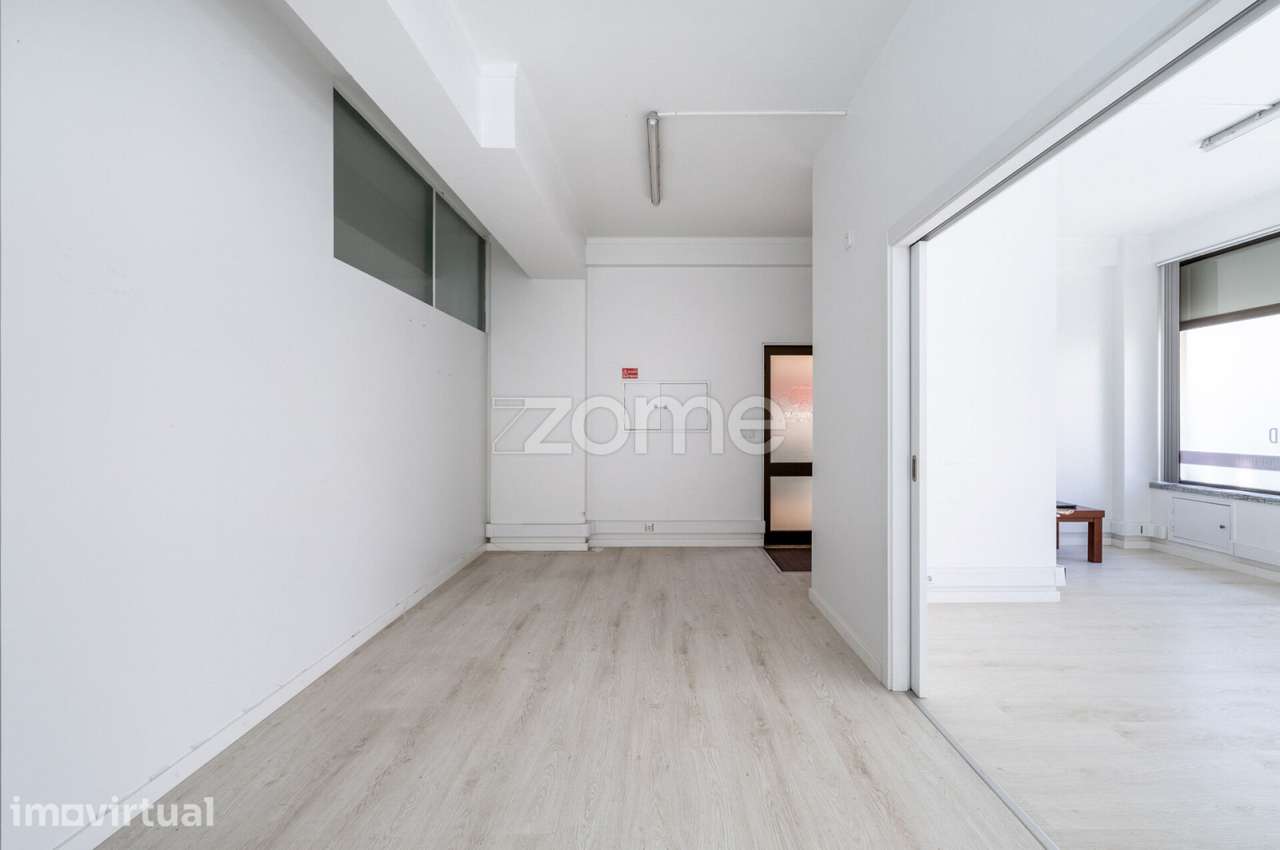 Espaço comercial para venda - Leiria - Grande imagem: 5/46