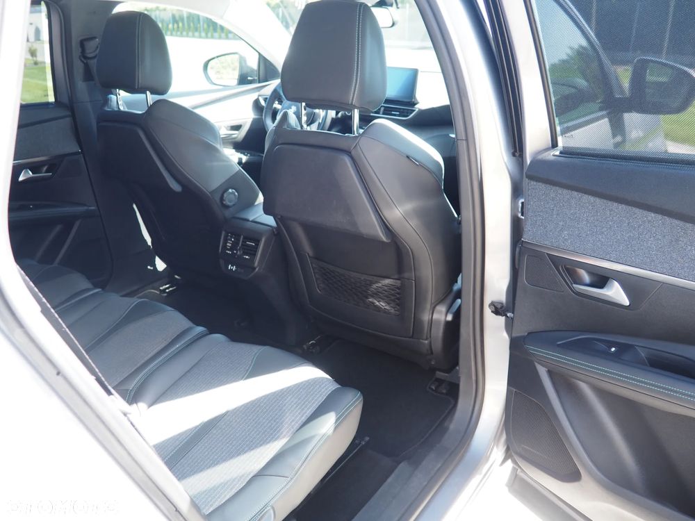 Peugeot 5008 1.5 BlueHDi Allure Pack S&S EAT8 - 33