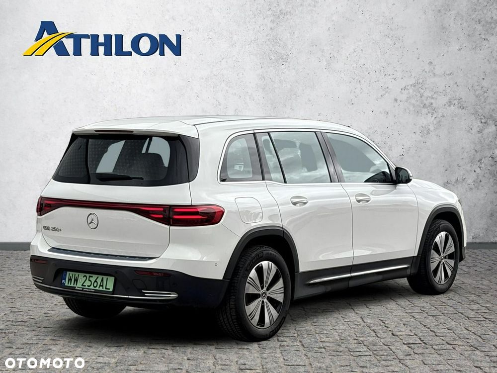 Mercedes-Benz EQB 250 70.5kWh Progressive - 5