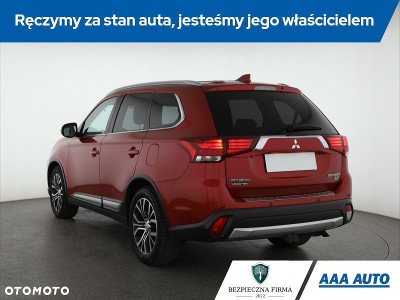 Mitsubishi Outlander - 6