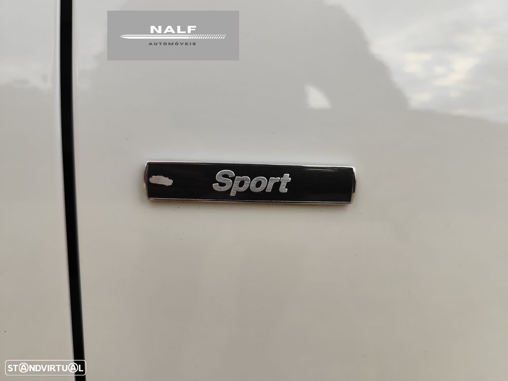 BMW 116 d EDynamics Line Sport - 2