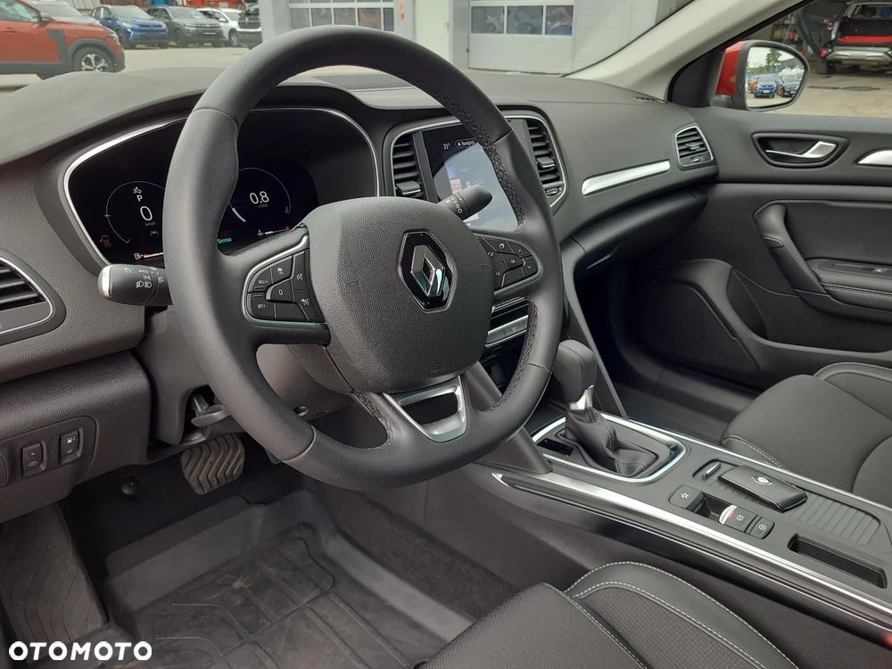 Renault Megane 1.3 TCe FAP Techno EDC - 9