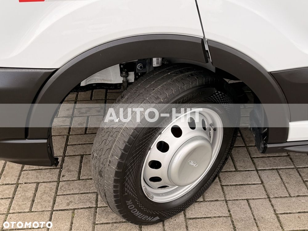Ford Transit - 18