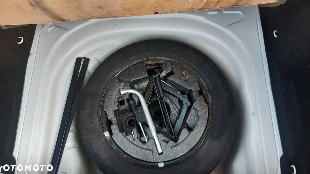 Skoda Octavia 1.6 TDI DSG Ambition - 19