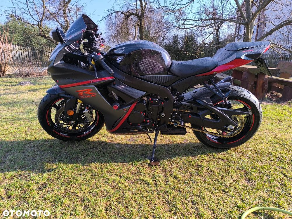 Suzuki GSX-R - 2
