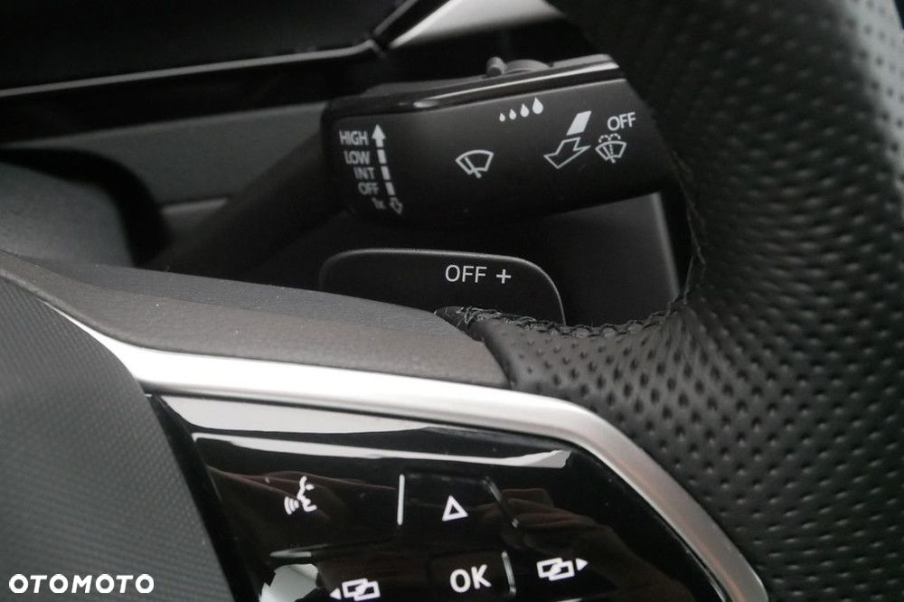 Volkswagen Arteon 2.0 TSI R-Line DSG - 23