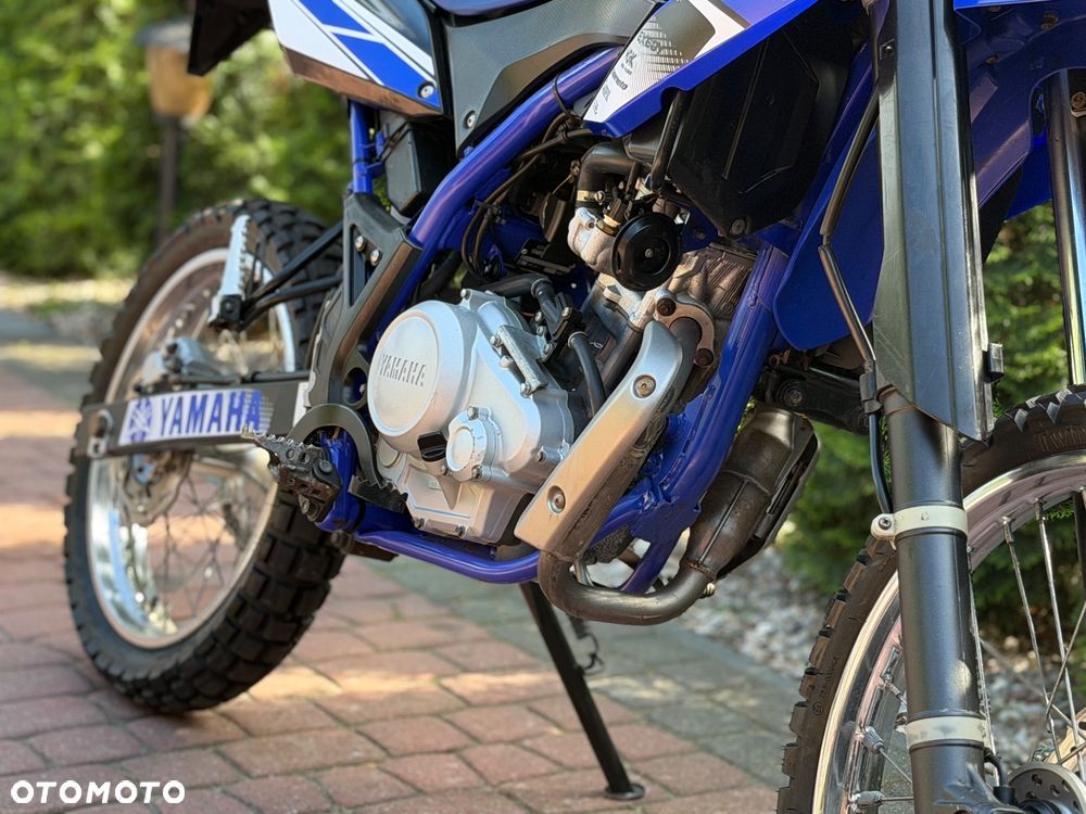 Yamaha WR - 12