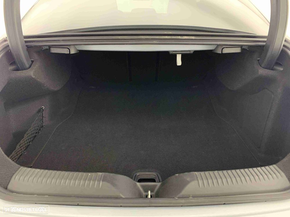 Mercedes-Benz CLS 220 d - 14