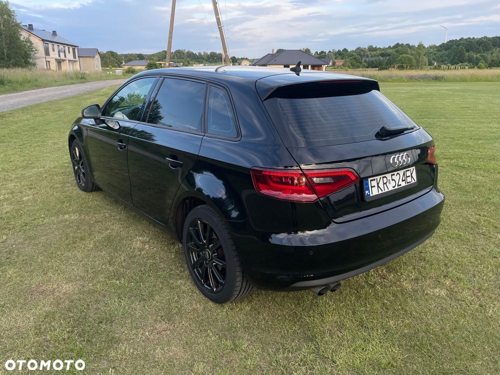 Audi A3 Sportback 2.0 TDI - 7
