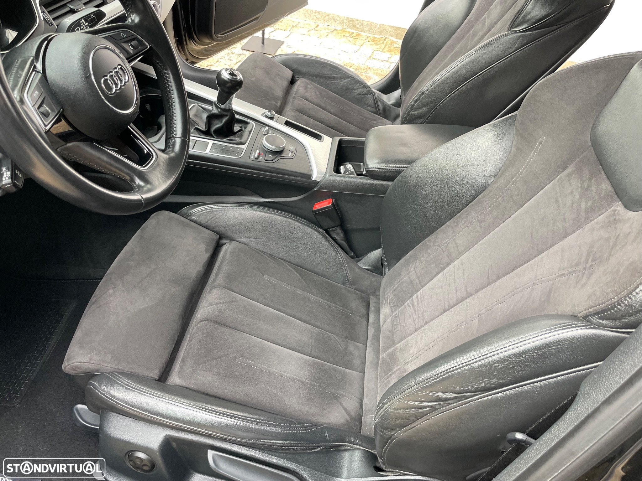 Audi A4 2.0 TDI Business Line S-line - 47