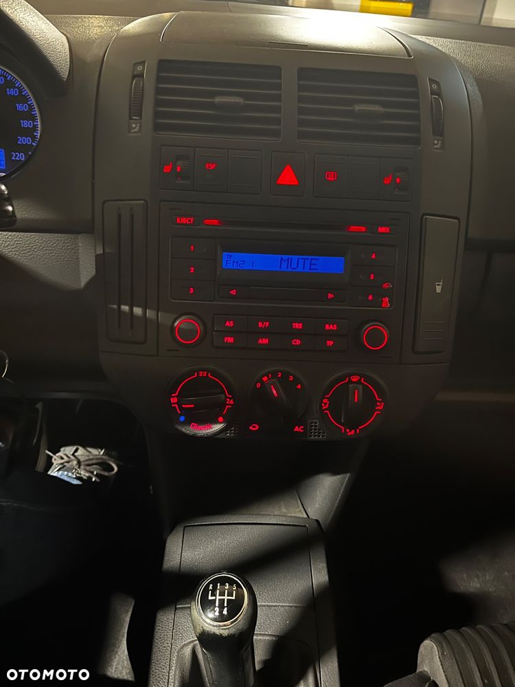 Volkswagen Polo 1.2 12V Comfortline - 20