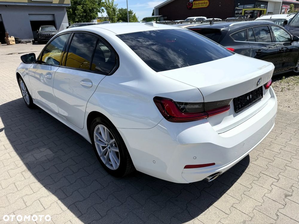 BMW Seria 3 318i Advantage sport - 1