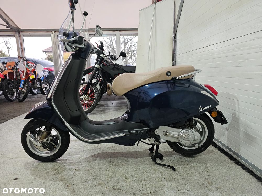 Piaggio Vespa - 15