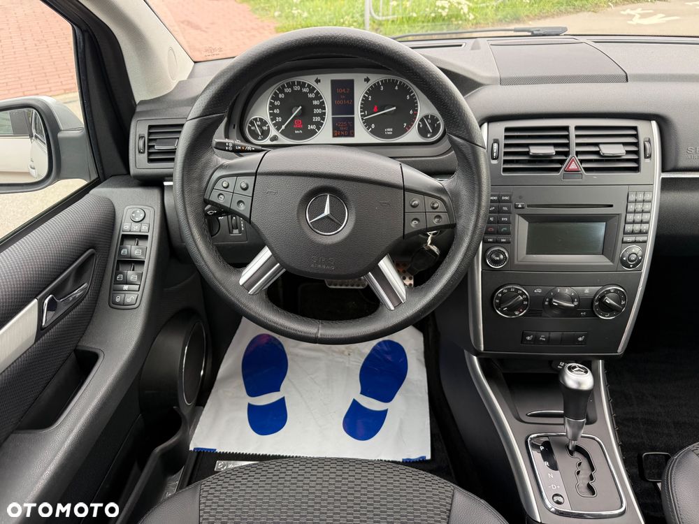Mercedes-Benz Klasa B 170 Autotronic Special Edition - 18