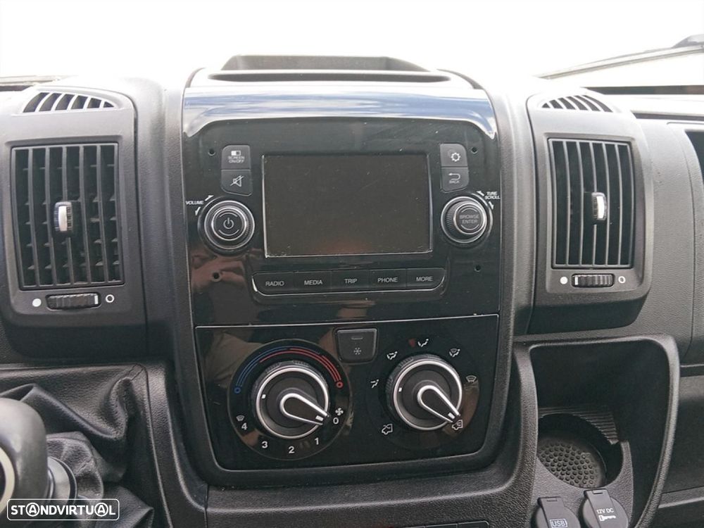 Fiat Ducato Furgão 35 3.0 Metano/Gasolina 140 LH2 3L E6D - 9