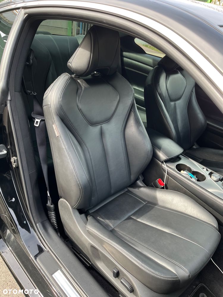 Infiniti Q60 2.0t Premium - 17