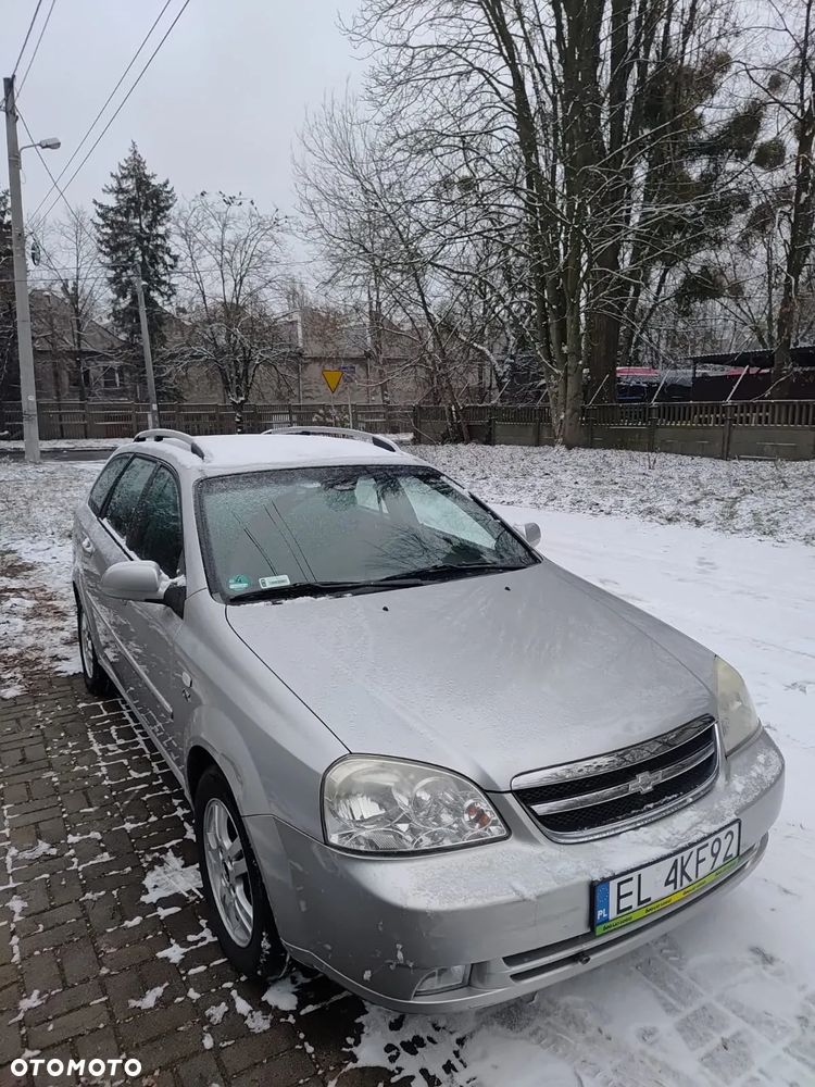 Chevrolet Nubira - 3