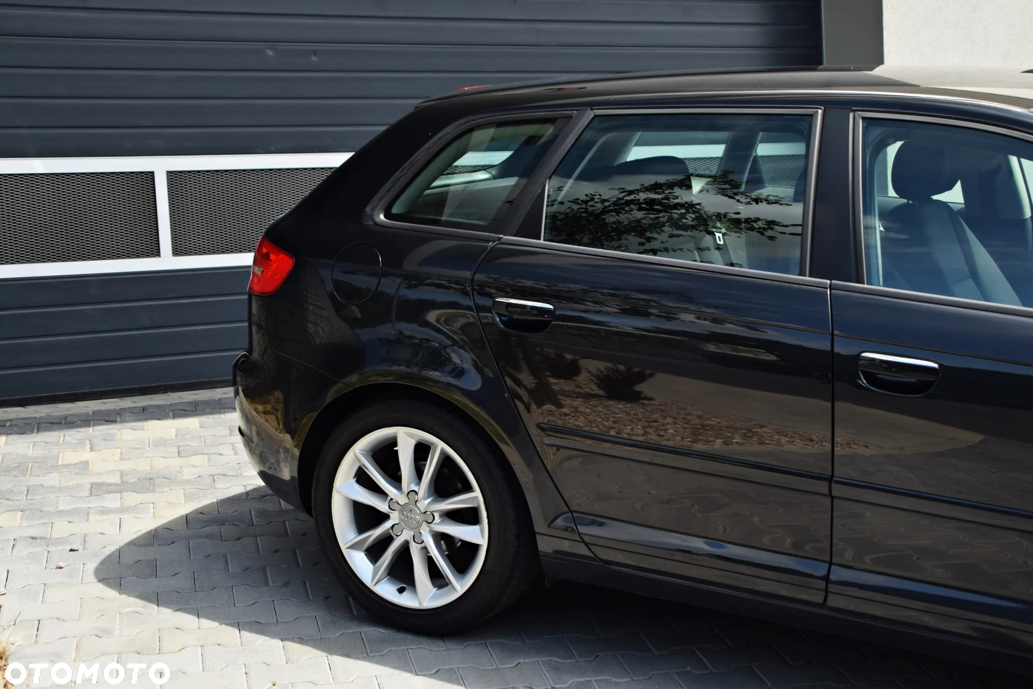 Audi A3 1.6 TDI Sportback Attraction - 11