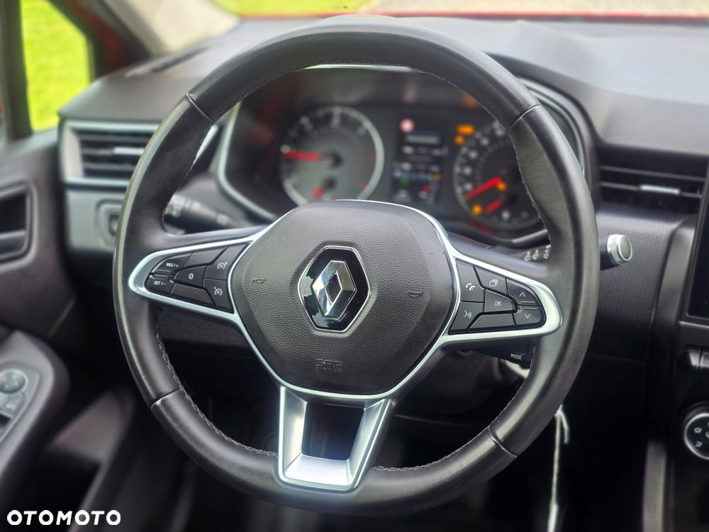Renault Clio BLUE dCi 85 BUSINESS EDITION - 23