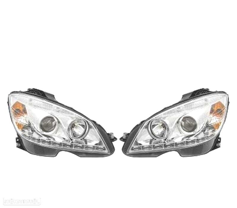 FARÓIS MERCEDES CLASSE C W204 07-11 LUZ DIURNA FUNDO CROMADO - 1